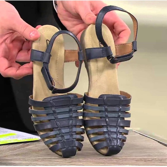 clarks jaina sandals